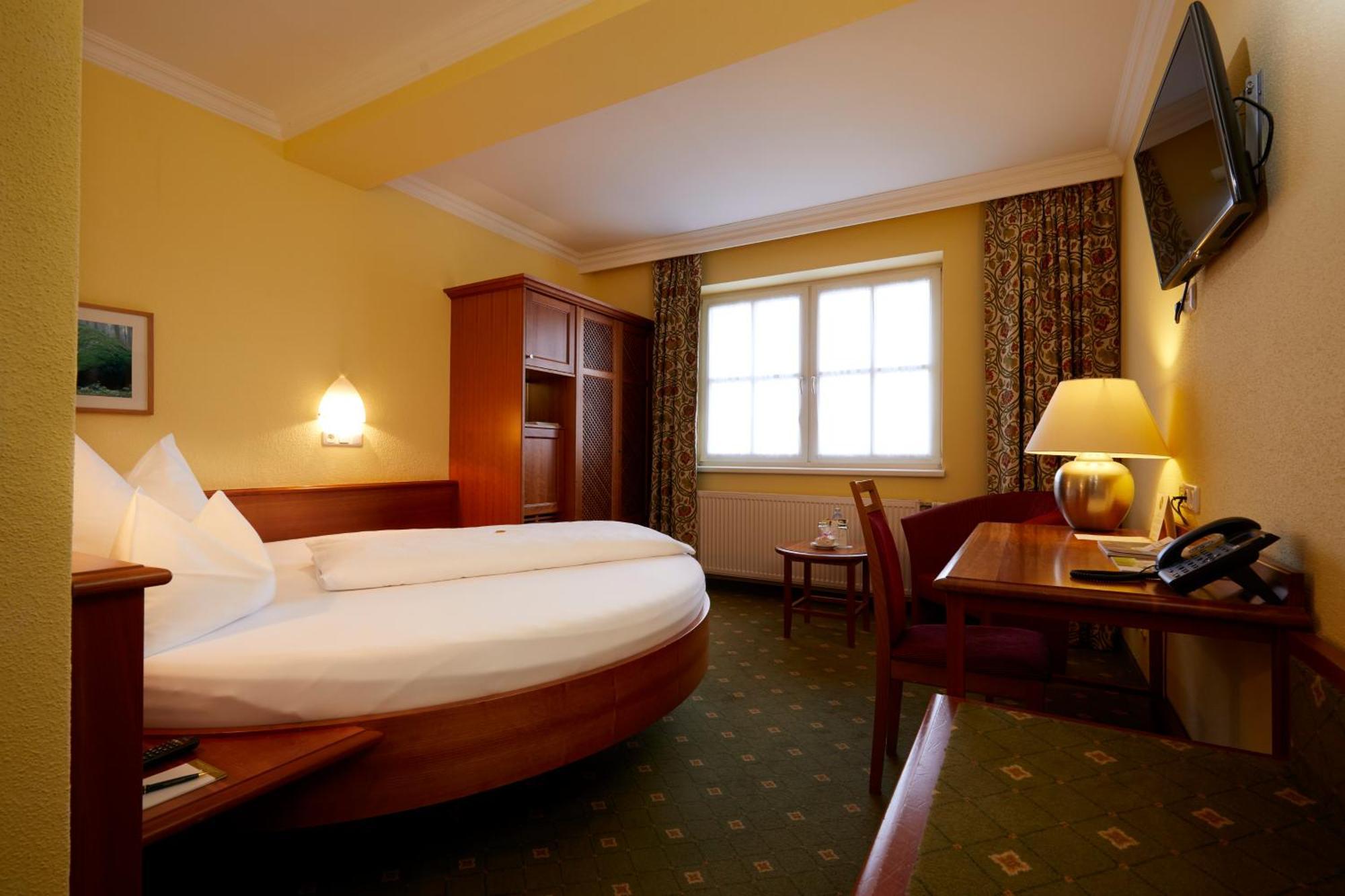 Hotel & Restaurant Stern Gmund  Phòng bức ảnh